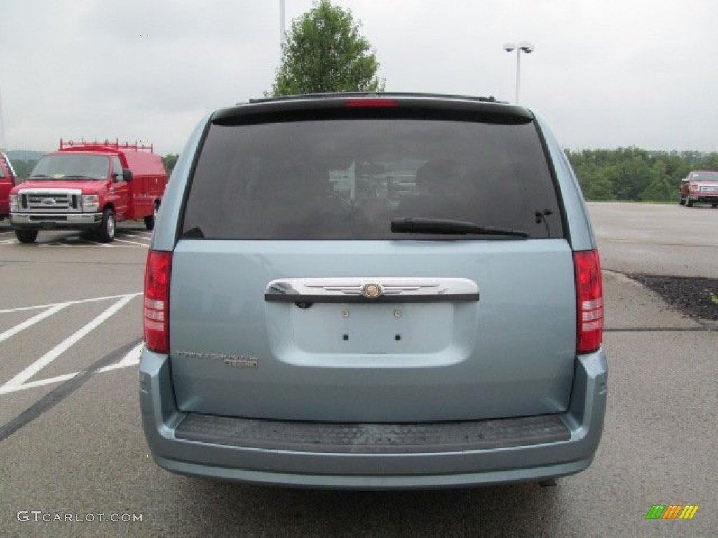 2008 Town & Country Touring Signature Series - Clearwater Blue Pearlcoat / Medium Pebble Beige/Cream photo #9
