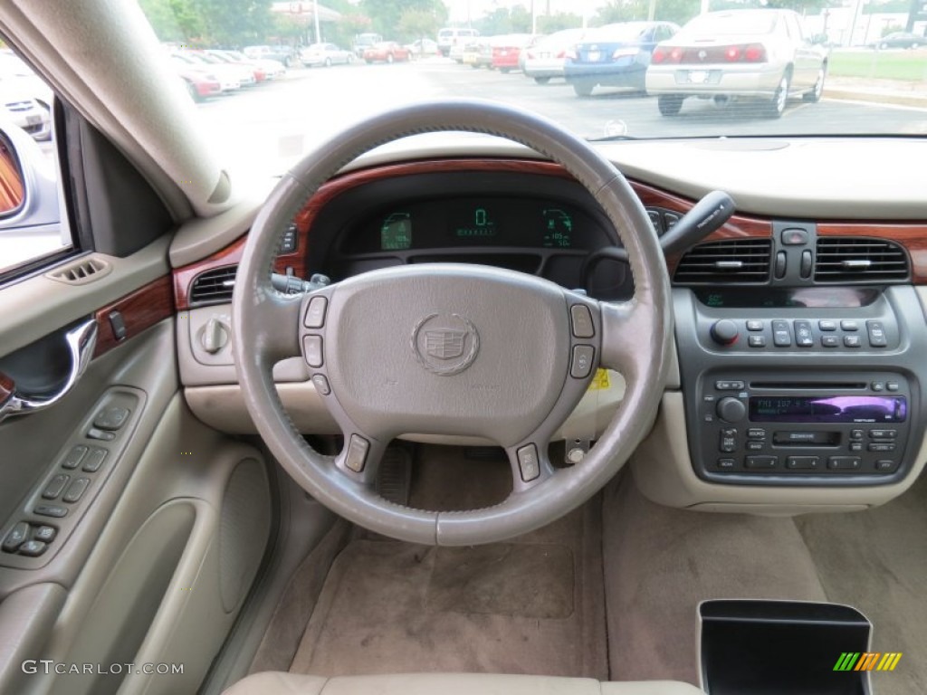 2004 Cadillac DeVille Sedan Cashmere Steering Wheel Photo #68329142