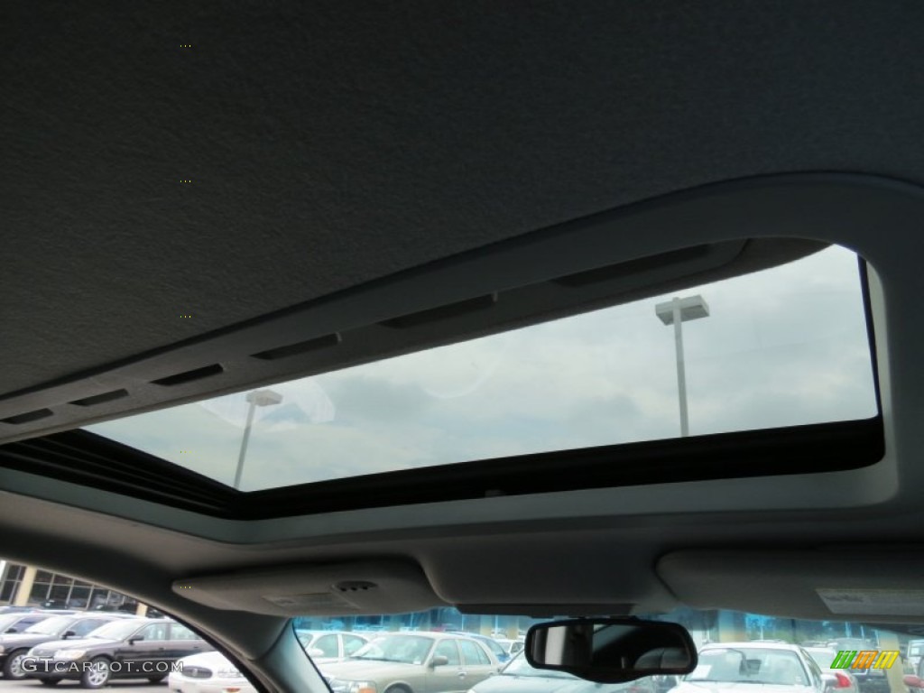 2005 Montego Premier - Black / Charcoal Black photo #13