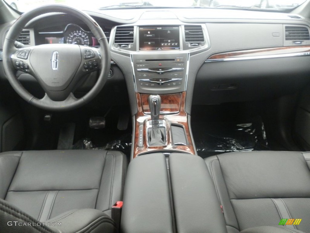 2013 Lincoln MKS EcoBoost AWD Charcoal Black Dashboard Photo #68329514