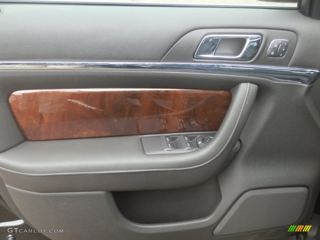 2013 Lincoln MKS EcoBoost AWD Charcoal Black Door Panel Photo #68329529