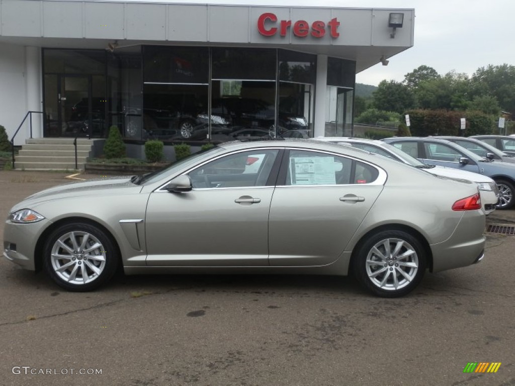 Cashmere Metallic Jaguar XF