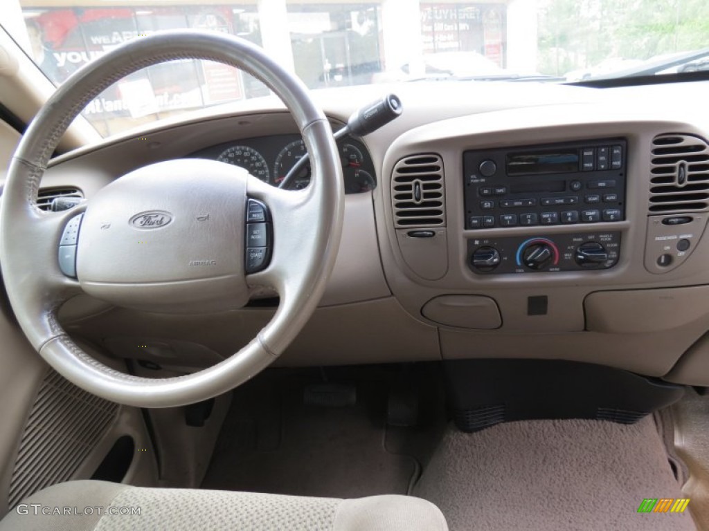 2002 F150 XLT SuperCab - Estate Green Metallic / Medium Parchment photo #9