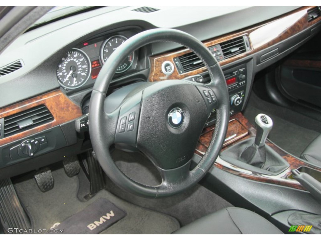 2007 BMW 3 Series 328xi Sedan Black Steering Wheel Photo #68330486