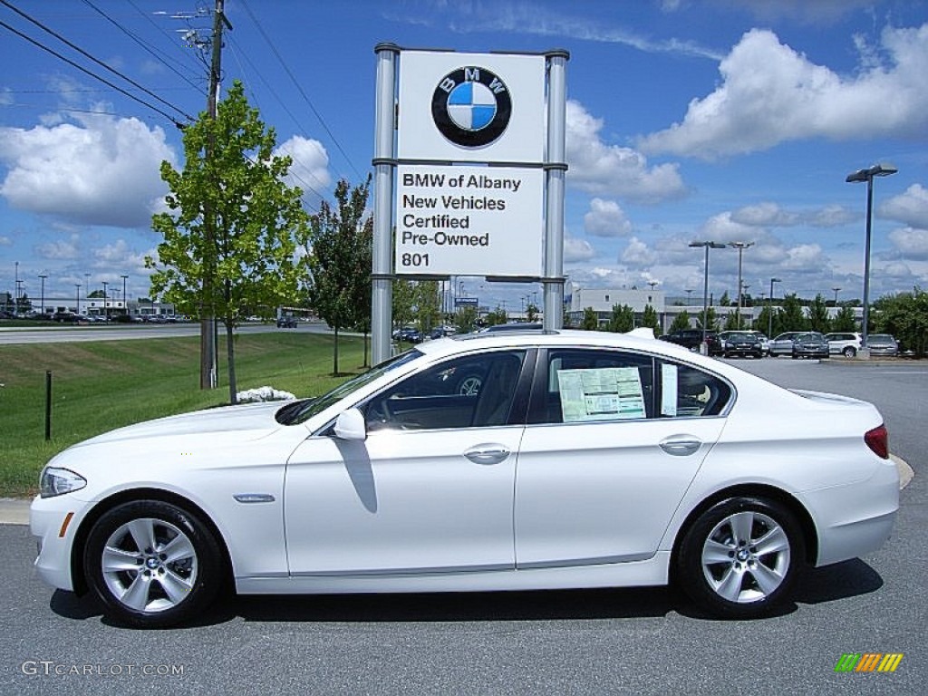 Alpine White BMW 5 Series