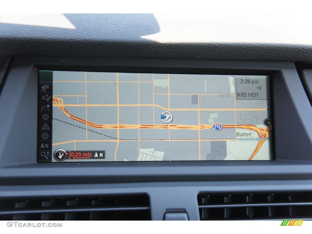 2013 BMW X6 xDrive35i Navigation Photos