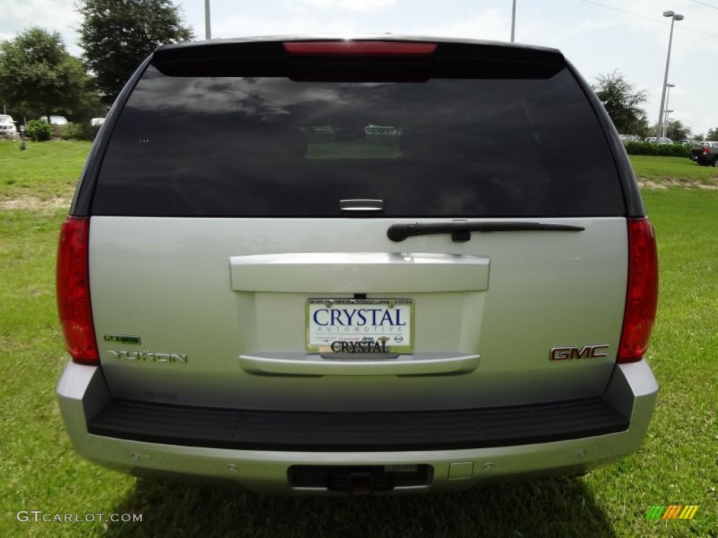 2011 Yukon SLE - Pure Silver Metallic / Ebony photo #9