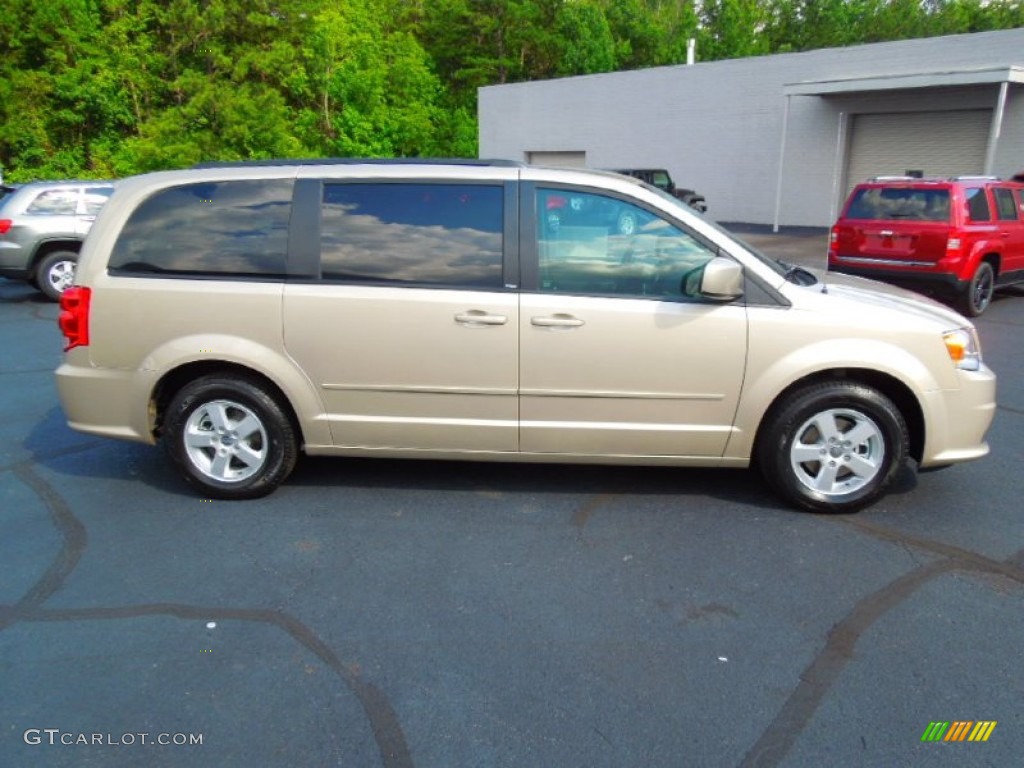 2012 Grand Caravan SXT - Cashmere Pearl / Black/Light Graystone photo #4