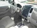 Red Brick - Frontier SE Crew Cab Photo No. 20