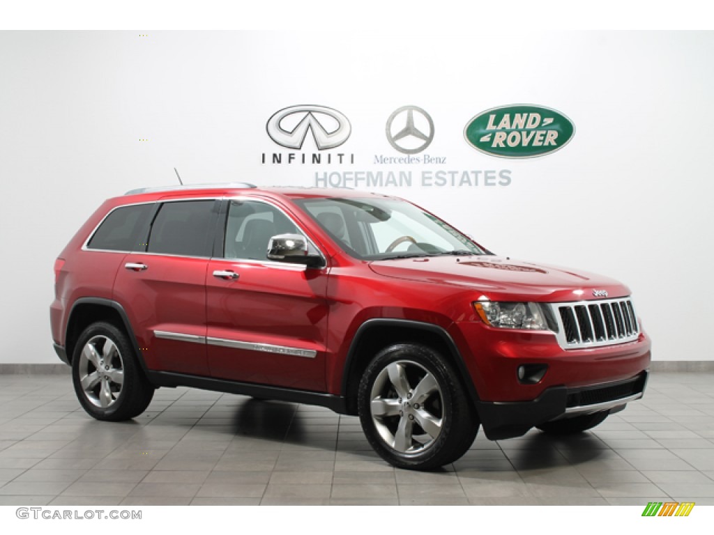 Inferno Red Crystal Pearl Jeep Grand Cherokee