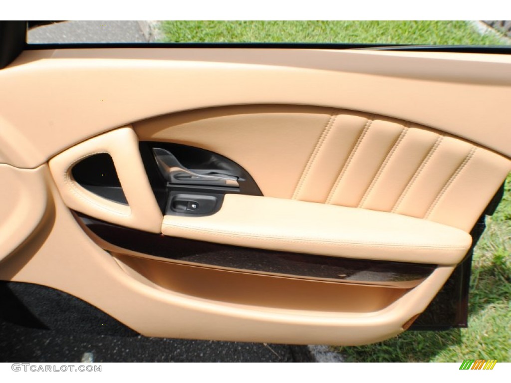 2006 Maserati Quattroporte Standard Quattroporte Model Beige Door Panel Photo #68347060