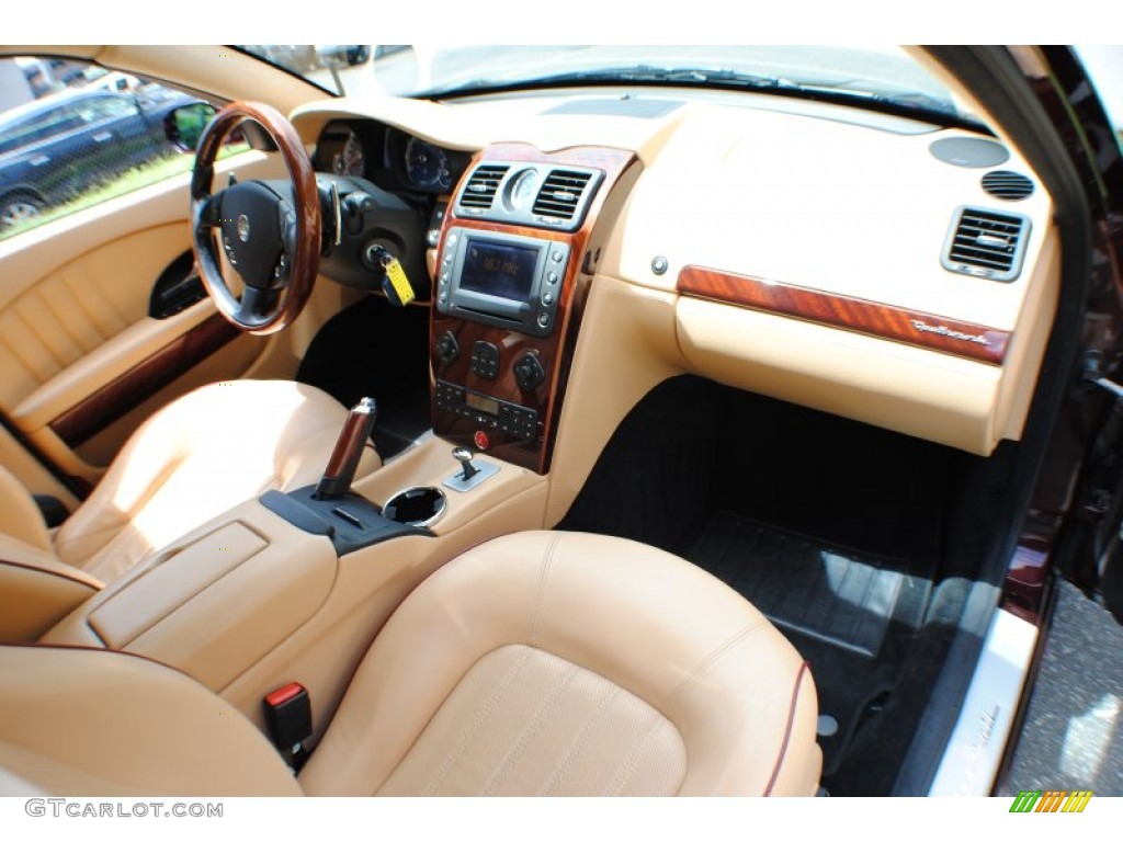 2006 Maserati Quattroporte Standard Quattroporte Model Beige Dashboard Photo #68347075