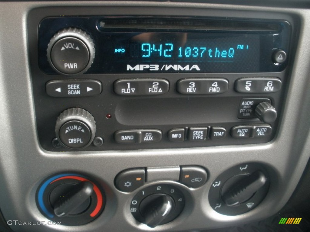 2011 Chevrolet Colorado LT Crew Cab Controls Photo #68347669