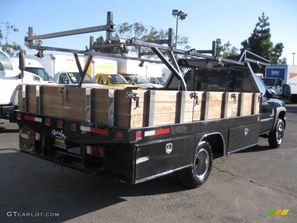 2006 Sierra 3500 Work Truck Regular Cab Stake Truck - Onyx Black / Dark Pewter photo #6
