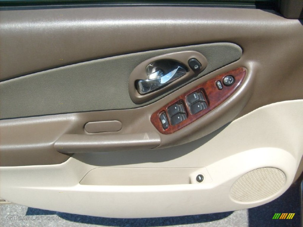 2006 Malibu LT Sedan - Sandstone Metallic / Cashmere Beige photo #11