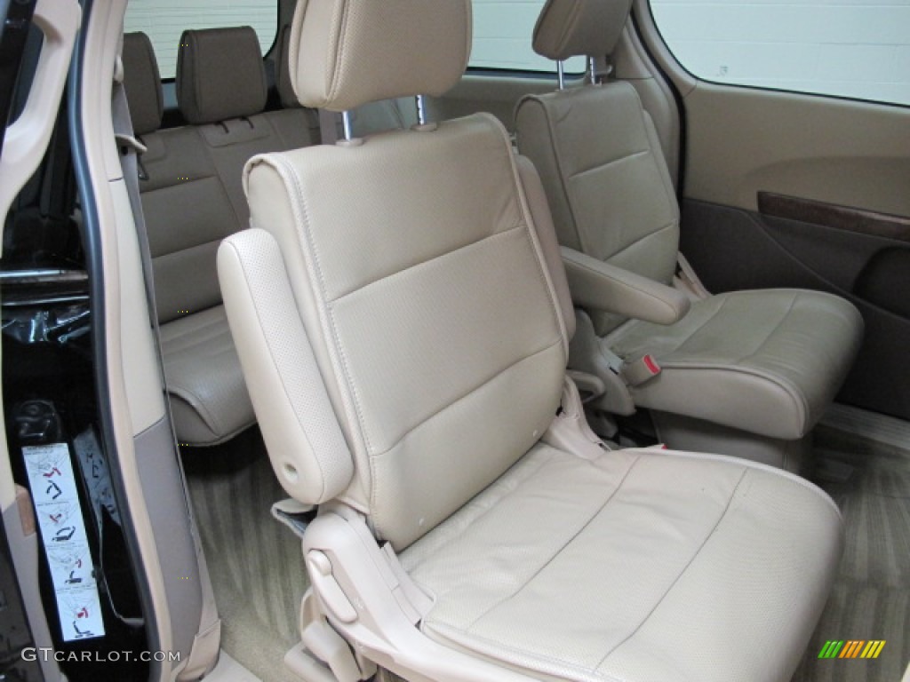 Beige Interior 2007 Nissan Quest 3.5 Photo #68351716