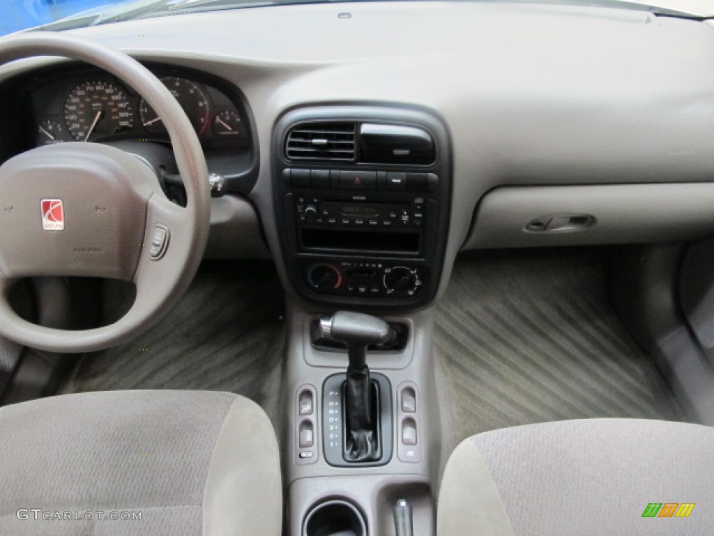 2002 L Series L100 Sedan - Bright Silver / Gray photo #26