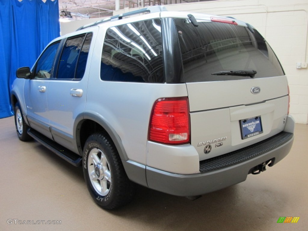 2002 Explorer XLT 4x4 - Silver Frost Metallic / Midnight Grey photo #6