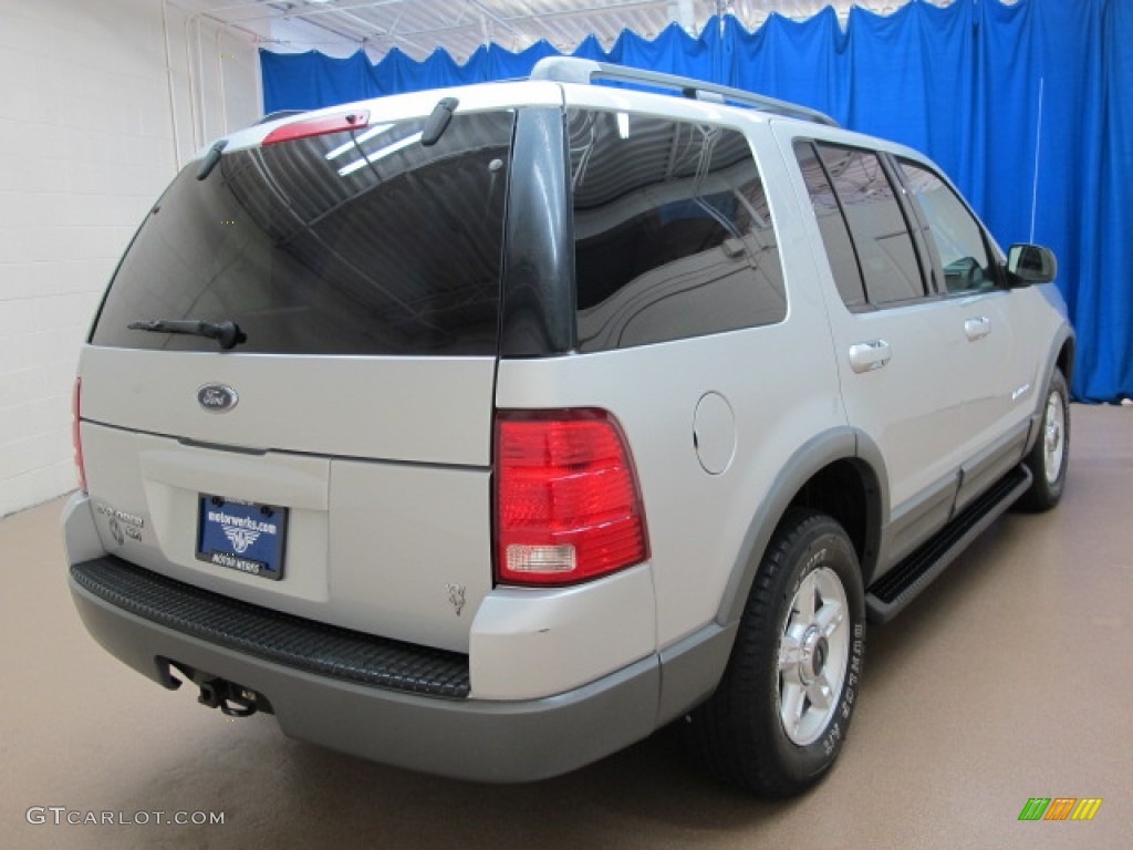 2002 Explorer XLT 4x4 - Silver Frost Metallic / Midnight Grey photo #9