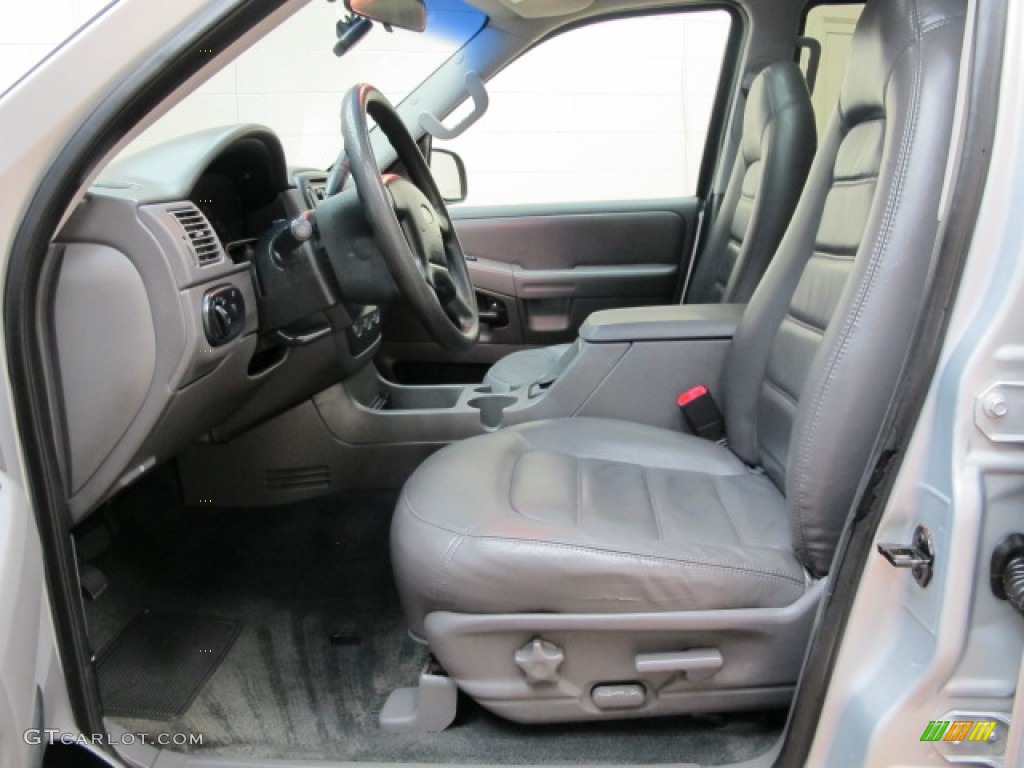 2002 Explorer XLT 4x4 - Silver Frost Metallic / Midnight Grey photo #17