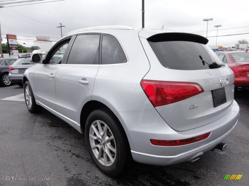 2009 Q5 3.2 Premium quattro - Ice Silver Metallic / Light Gray photo #10