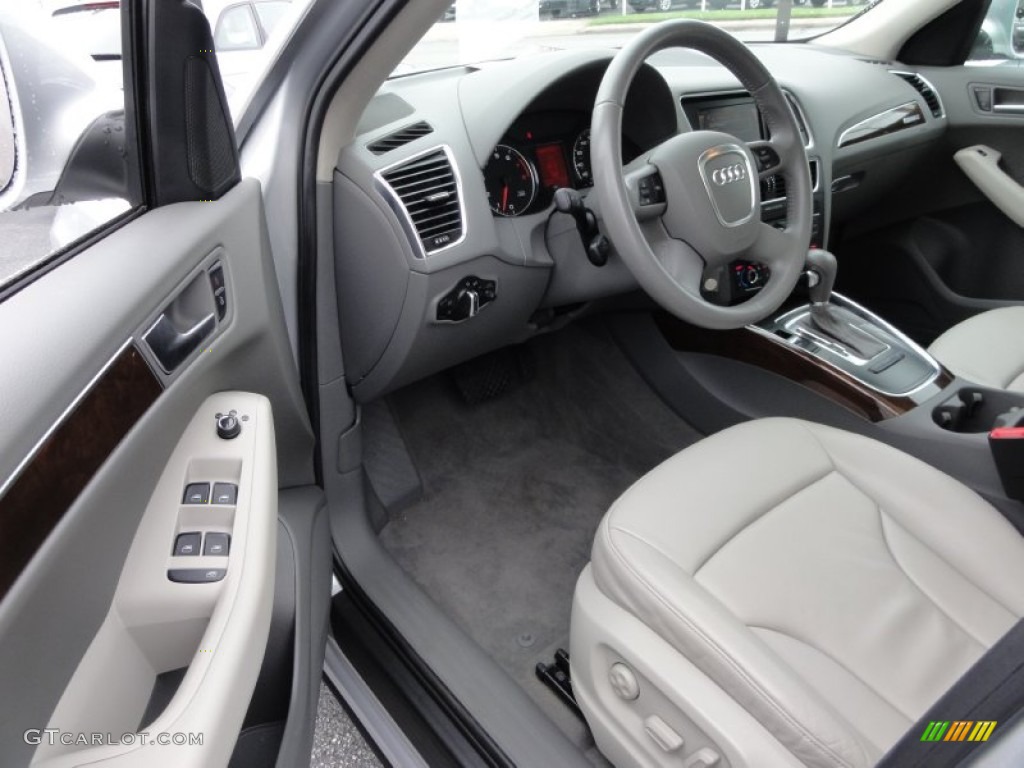 2009 Q5 3.2 Premium quattro - Ice Silver Metallic / Light Gray photo #13