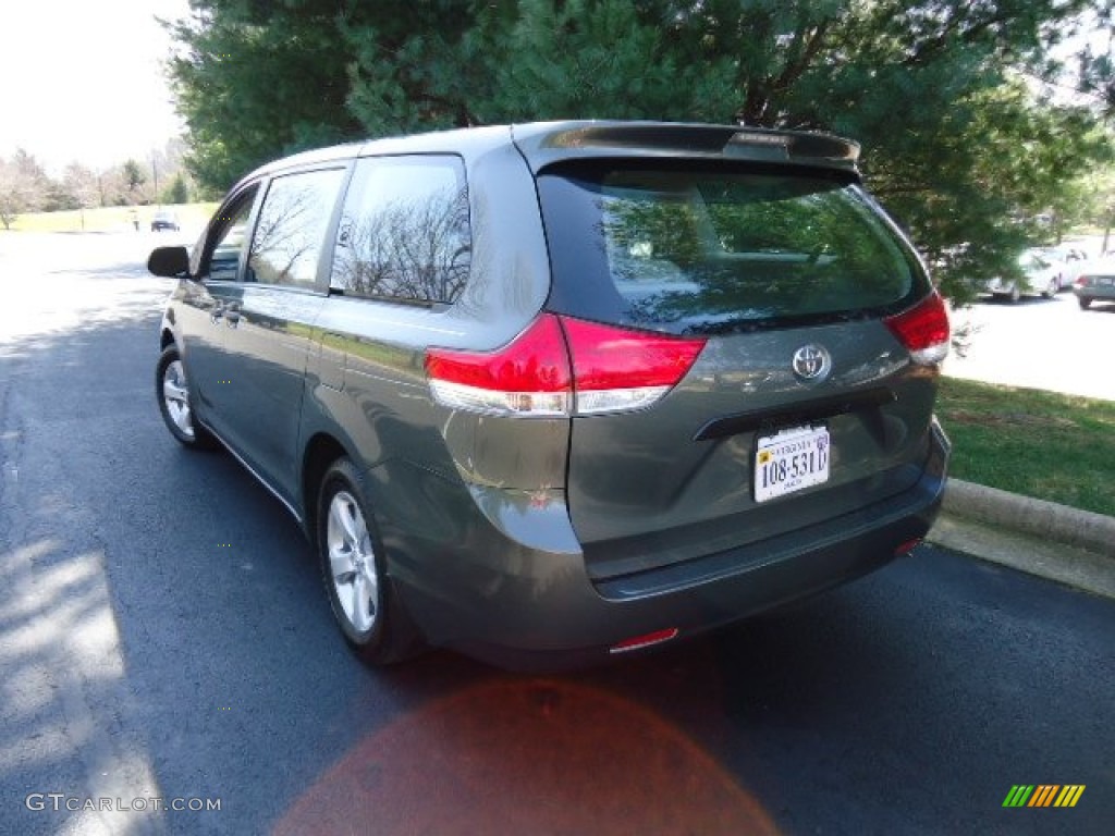 2012 Sienna V6 - Cypress Green Pearl / Bisque photo #5