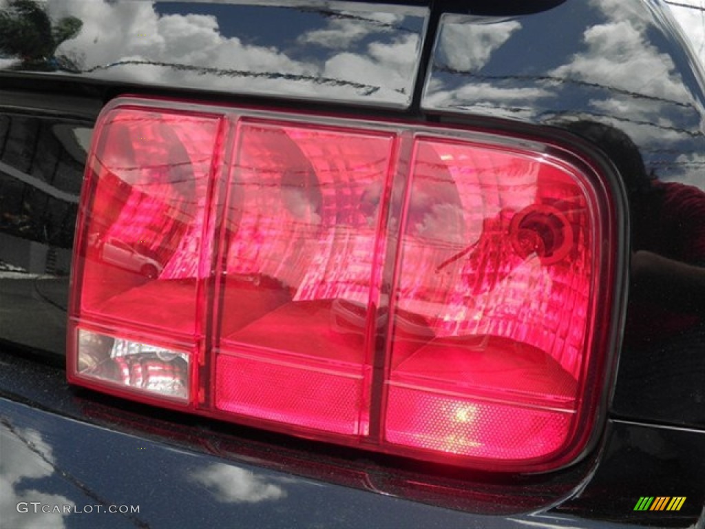 2009 Mustang V6 Convertible - Black / Light Graphite photo #17