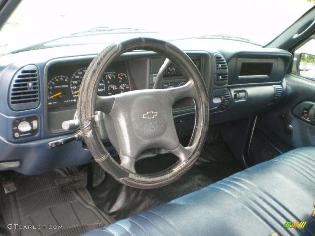 2000 Chevrolet Silverado 3500 Crew Cab Blue Dashboard Photo #68362159