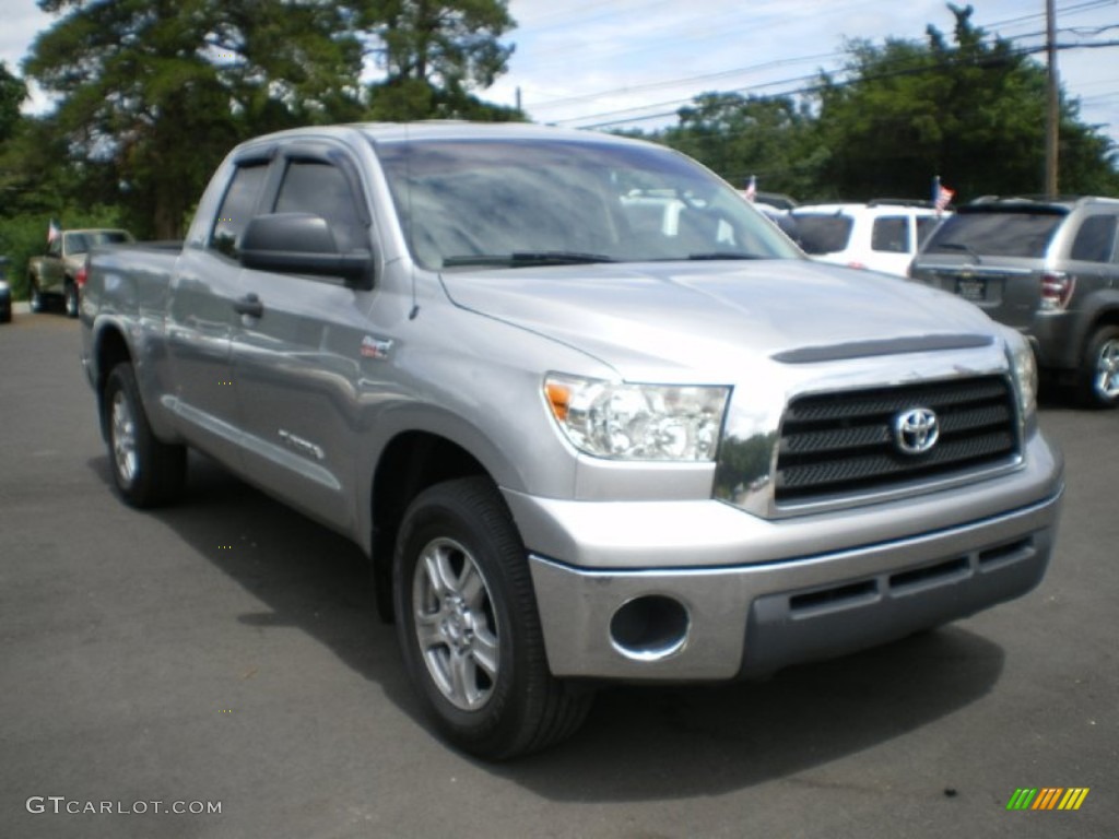 2007 Tundra SR5 Double Cab 4x4 - Silver Sky Metallic / Graphite Gray photo #3
