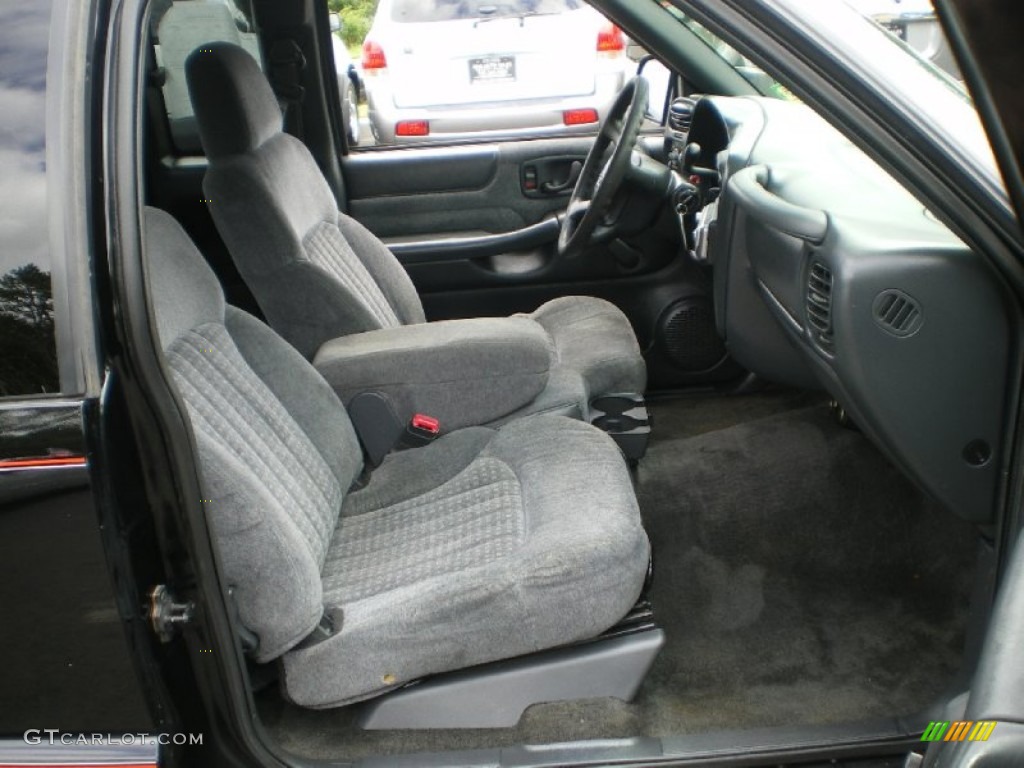 2000 S10 LS Extended Cab - Onyx Black / Graphite photo #24