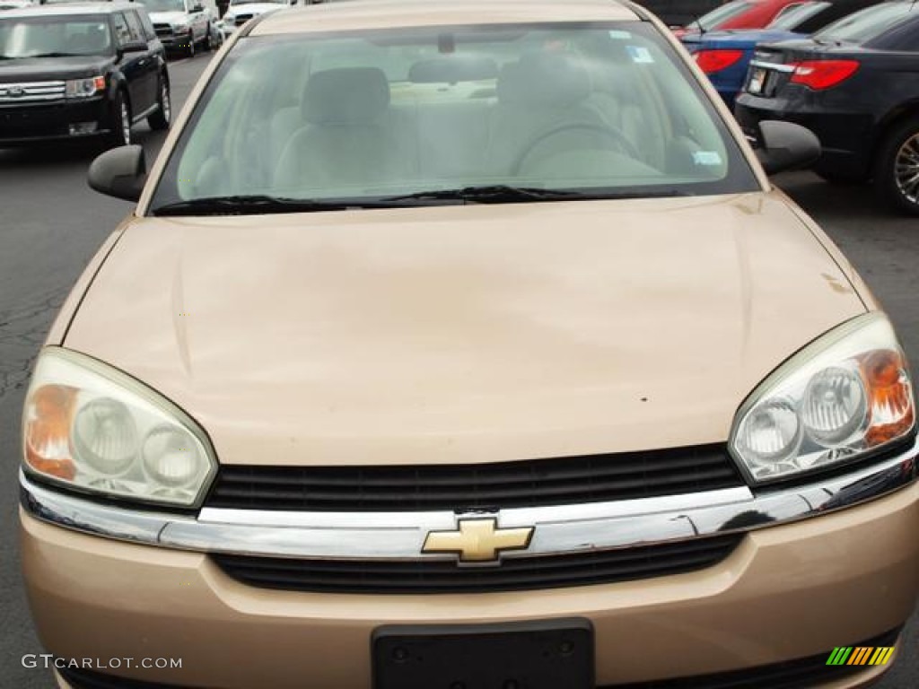 2005 Malibu Sedan - Light Driftwood Metallic / Neutral Beige photo #8