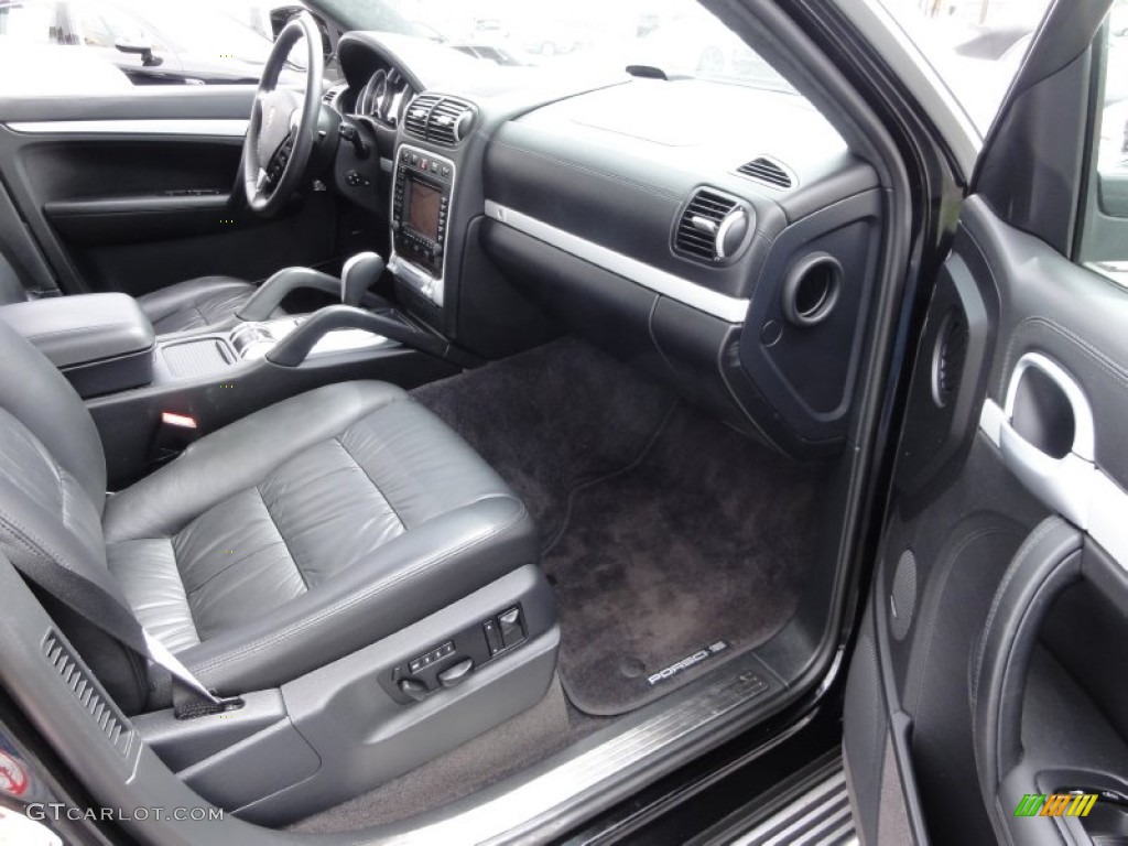 Black Interior 2008 Porsche Cayenne Turbo Photo #68365621
