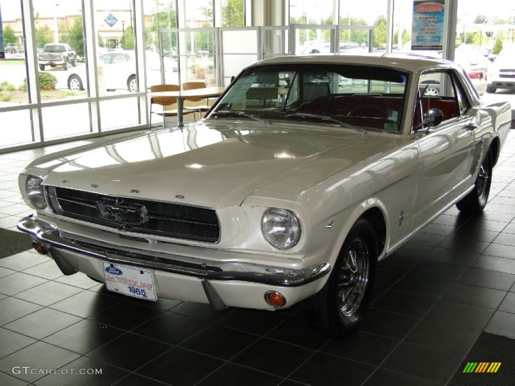 1965 Mustang Coupe - Wimbledon White / Red photo #9