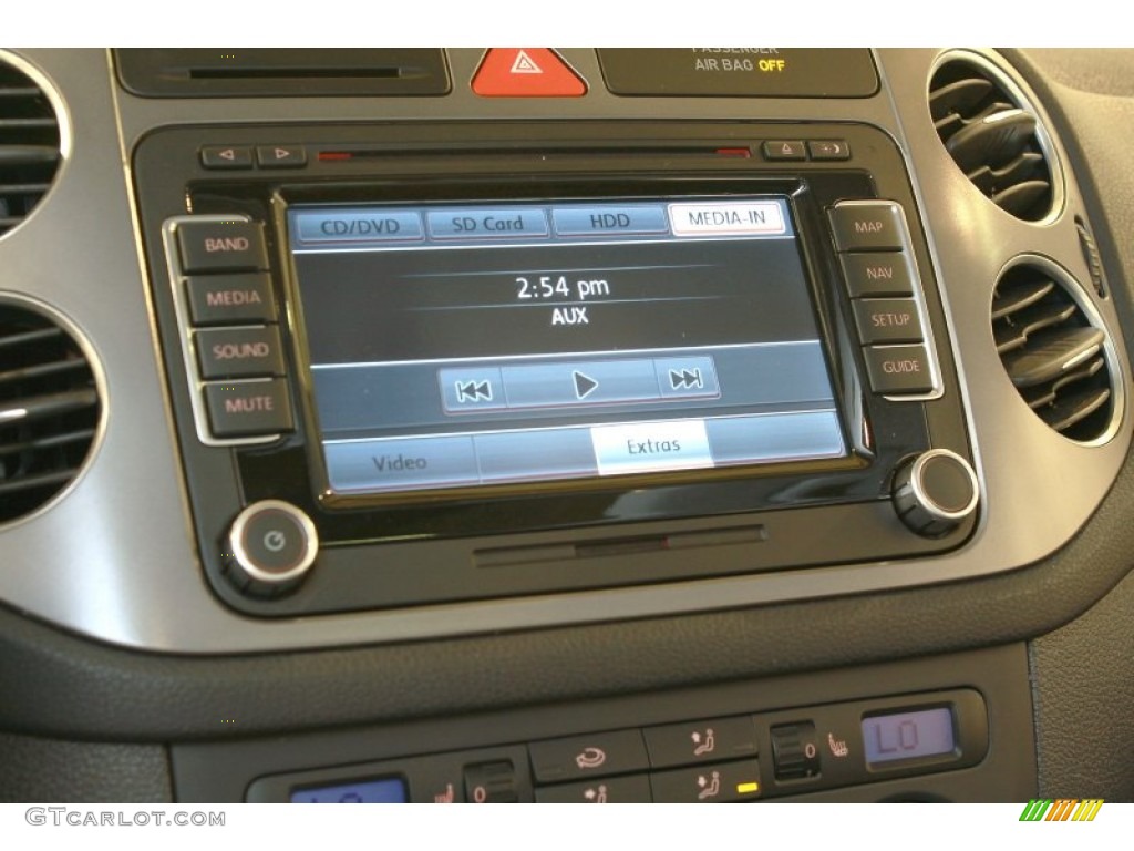 2009 Volkswagen Tiguan SEL 4Motion Audio System Photo #68367588
