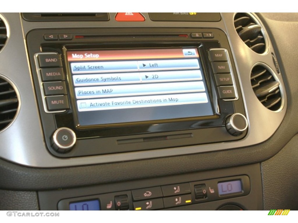 2009 Volkswagen Tiguan SEL 4Motion Controls Photo #68367669