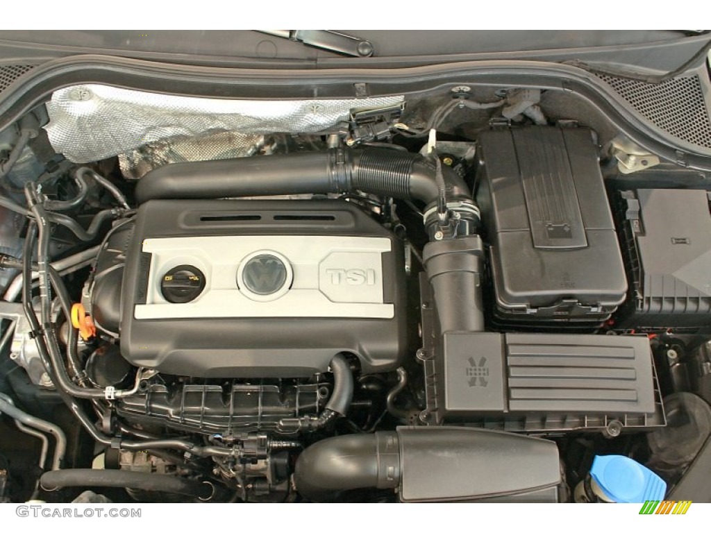2009 Volkswagen Tiguan SEL 4Motion Engine Photos