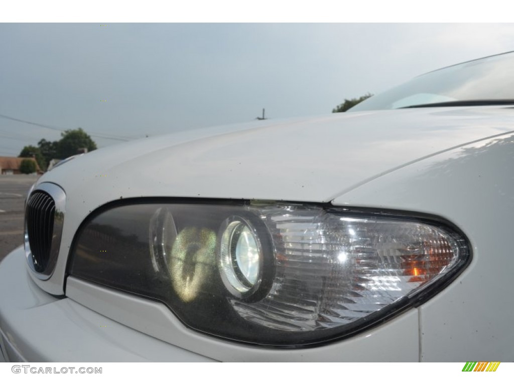 2006 3 Series 330i Coupe - Alpine White / Sand photo #25