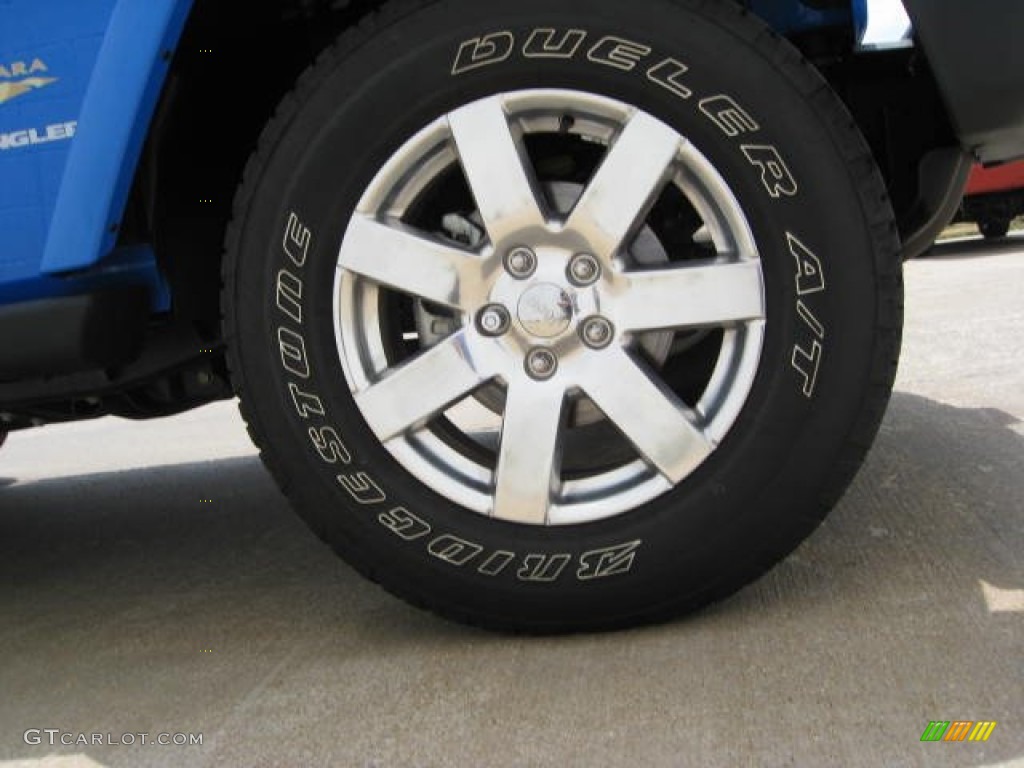 2012 Wrangler Sahara 4x4 - Cosmos Blue / Black photo #17