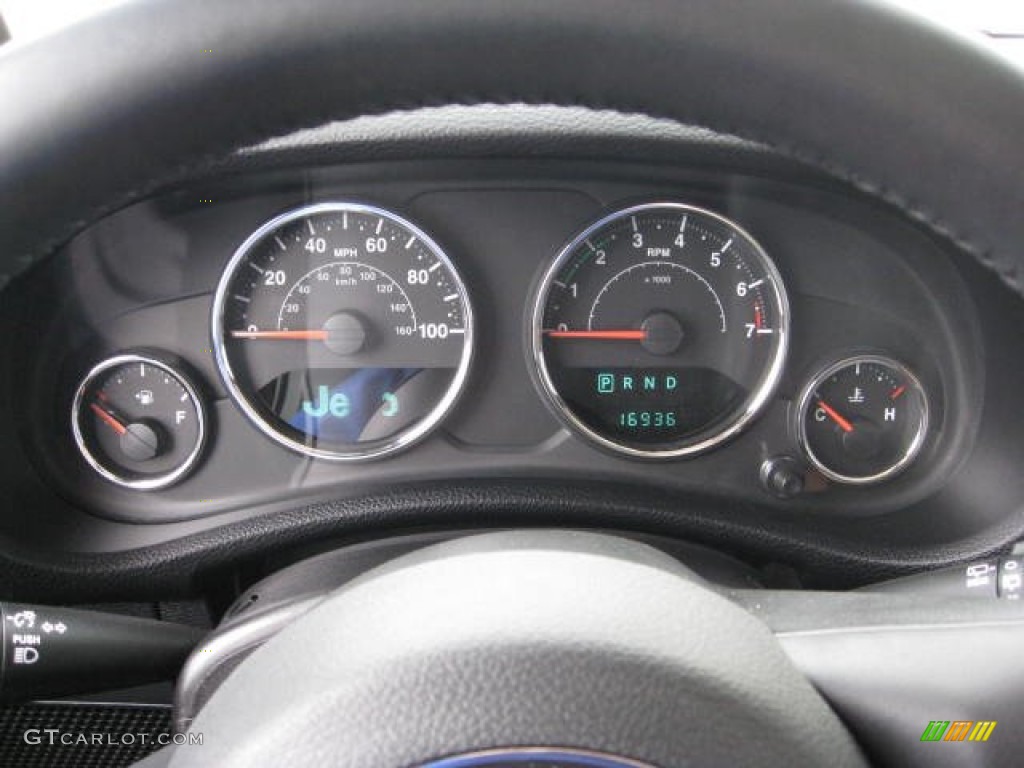 2012 Jeep Wrangler Sahara 4x4 Gauges Photo #68370543