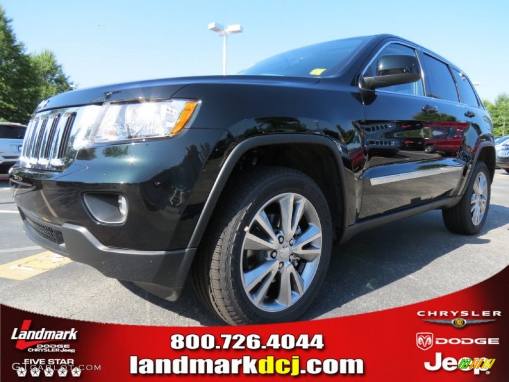 2013 Grand Cherokee Laredo - Black Forest Green Pearl / Dark Graystone/Medium Graystone photo #1