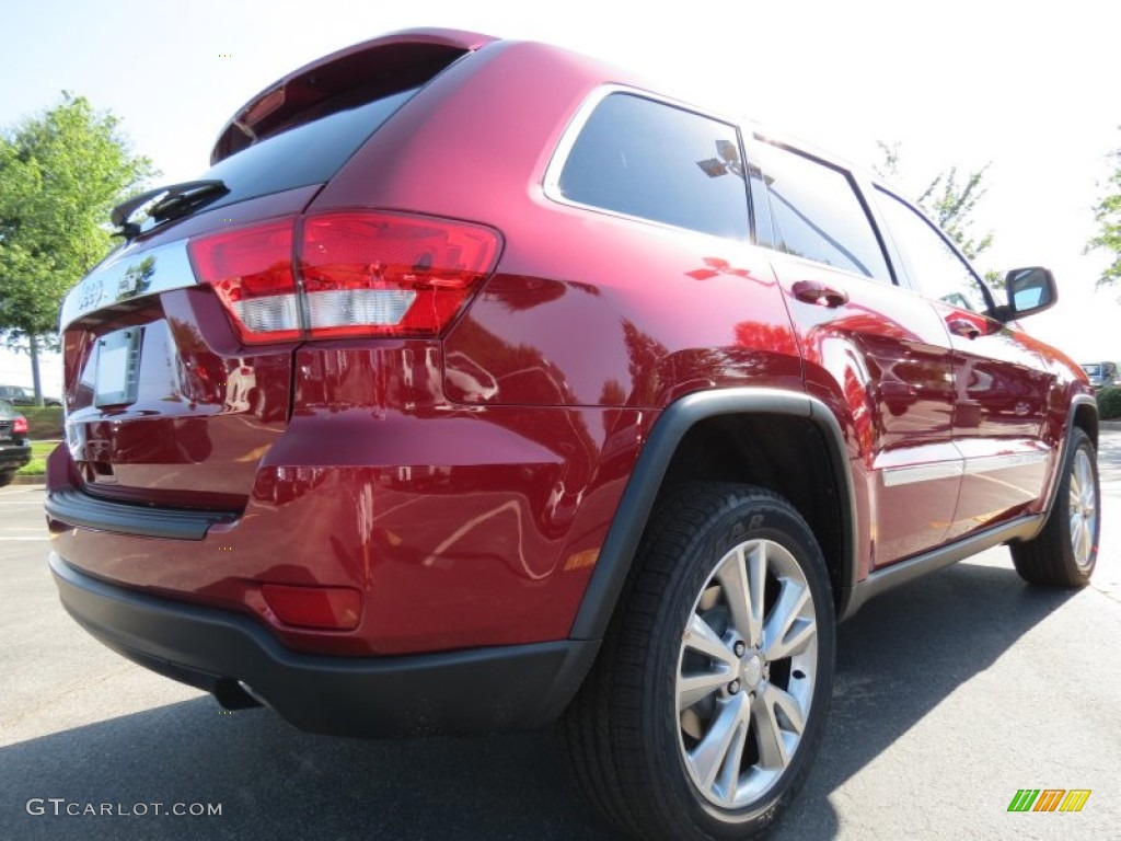 2013 Grand Cherokee Laredo - Deep Cherry Red Crystal Pearl / Dark Graystone/Medium Graystone photo #3