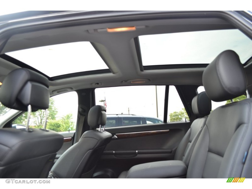 2011 Mercedes-Benz R 350 BlueTEC 4Matic Sunroof Photos