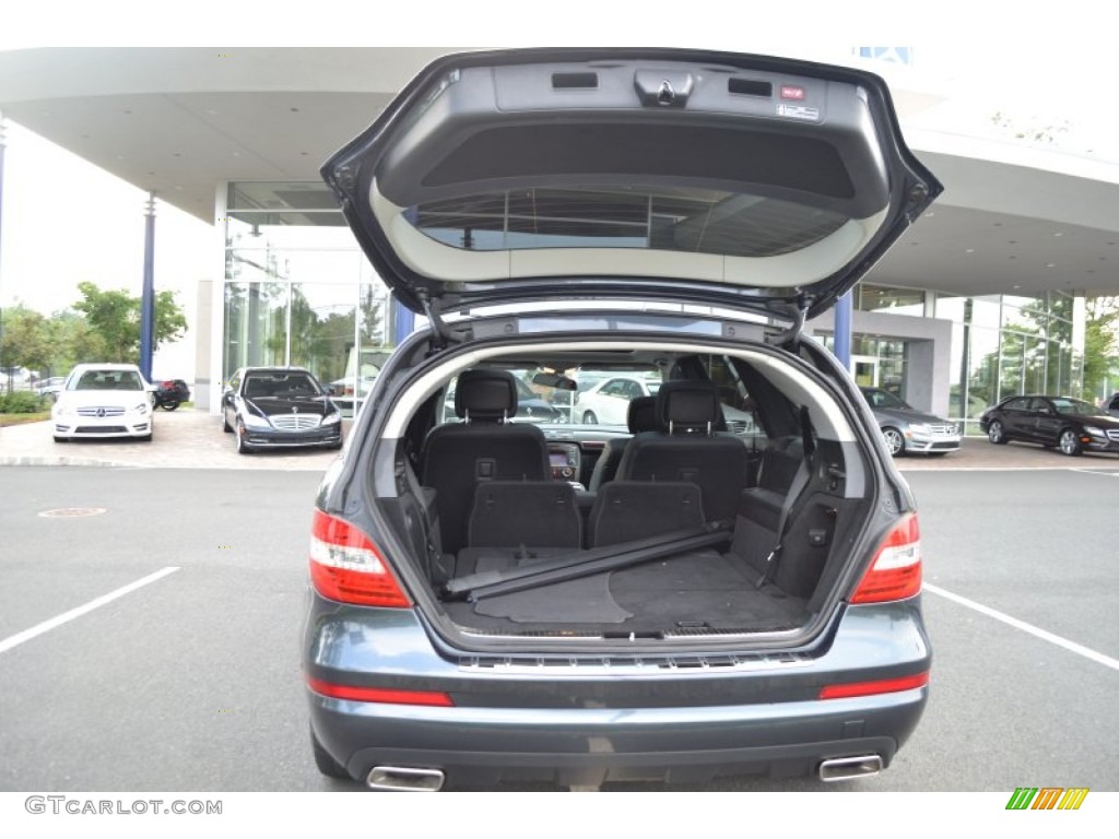 2011 Mercedes-Benz R 350 BlueTEC 4Matic Trunk Photo #68374317