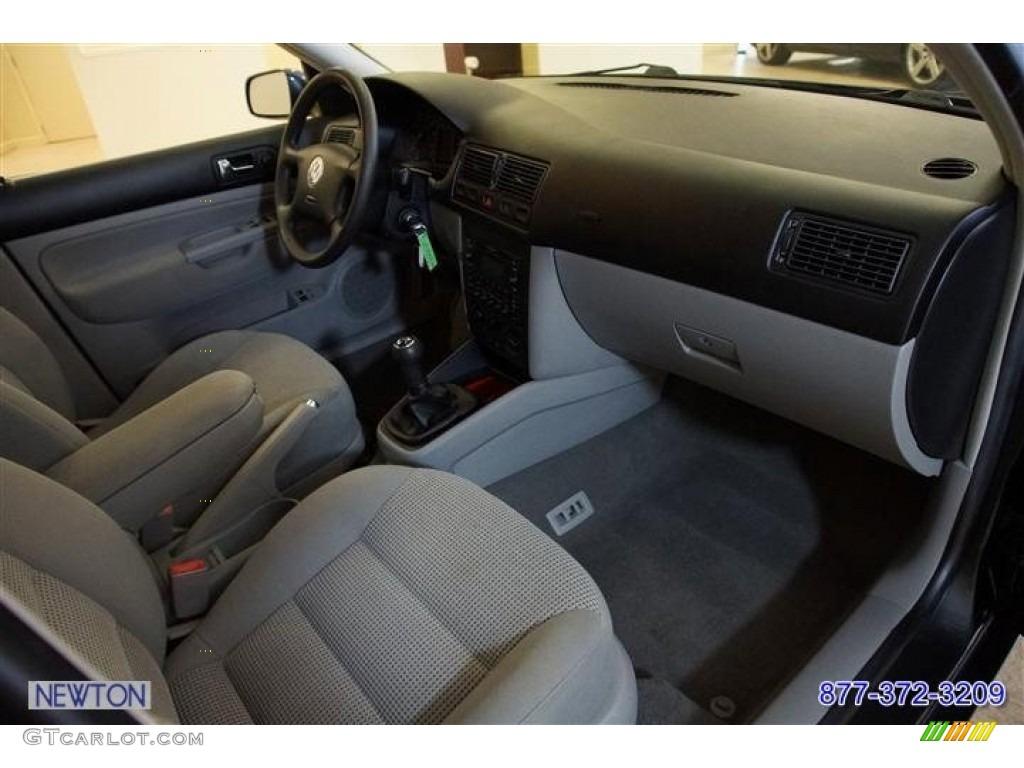 2005 Golf GL TDI 4 Door - Blue Anthracite Metallic / Gray photo #24