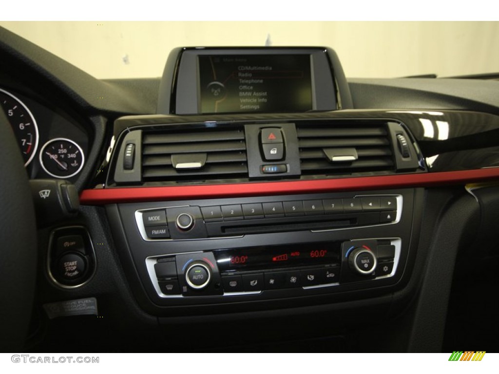2012 BMW 3 Series 328i Sedan Controls Photo #68376153
