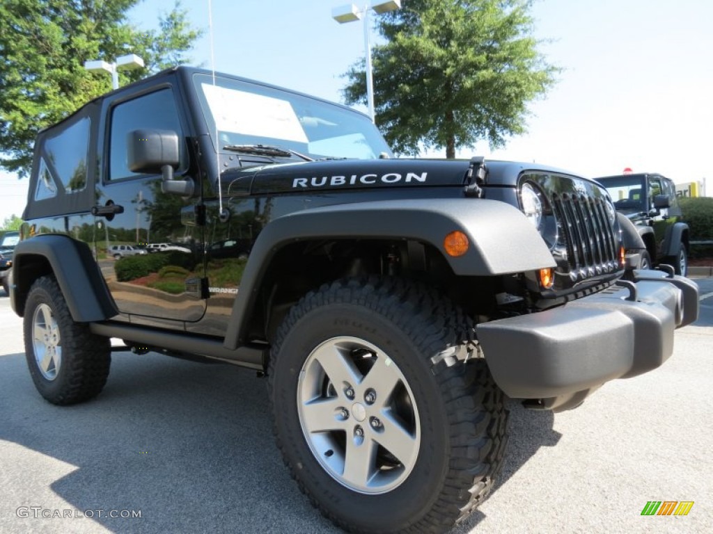 2012 Wrangler Rubicon 4X4 - Black / Black photo #4