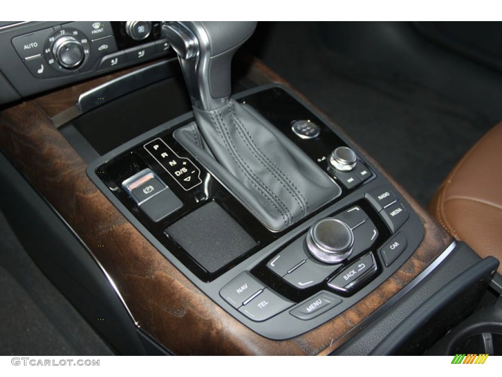 2013 A6 3.0T quattro Sedan - Phantom Black Pearl Effect / Nougat Brown photo #16