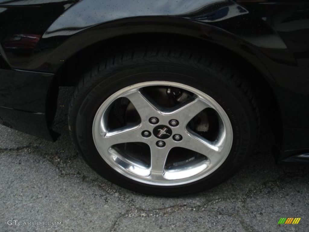 2004 Ford Mustang GT Coupe Wheel Photo #68380470