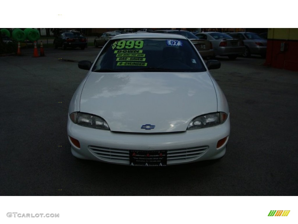 1997 Cavalier Coupe - Bright White / Neutral photo #7